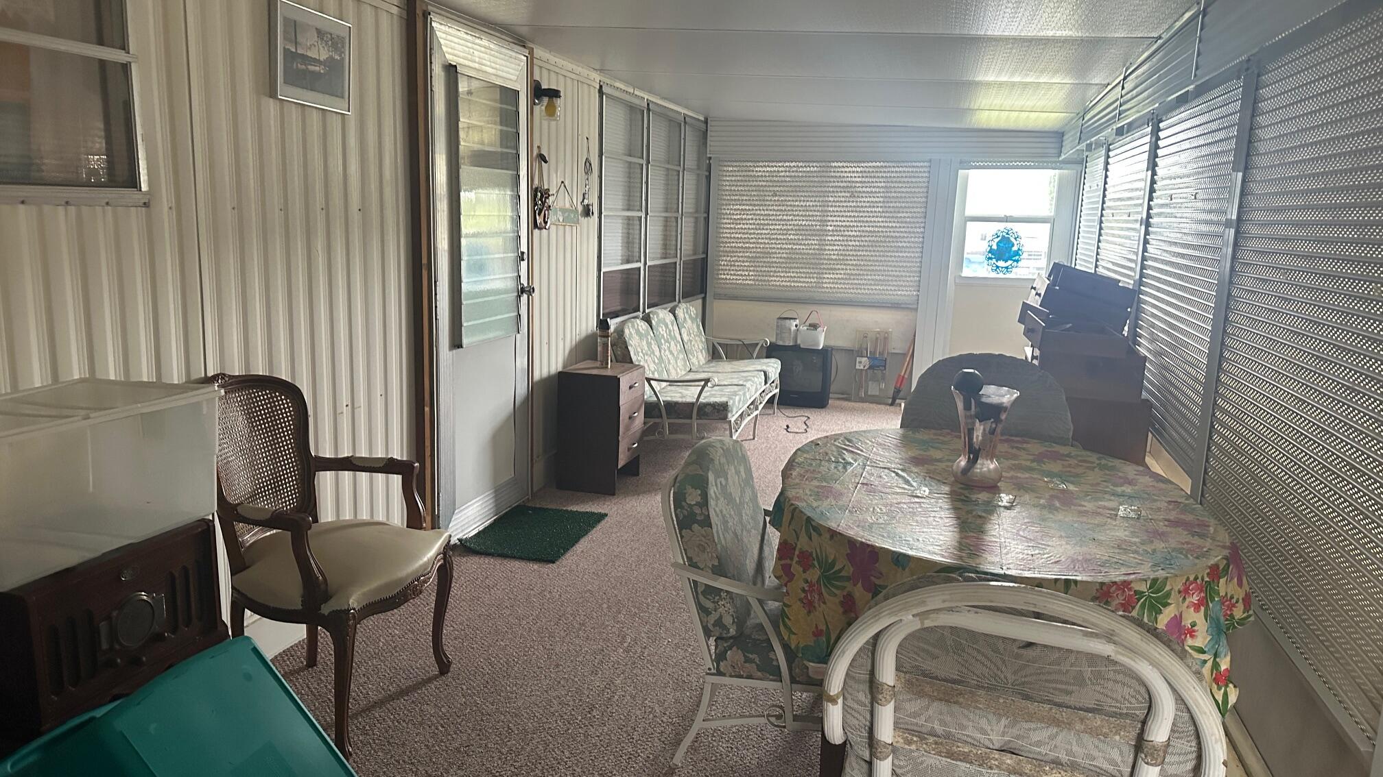 RIDGEWAY - Residential