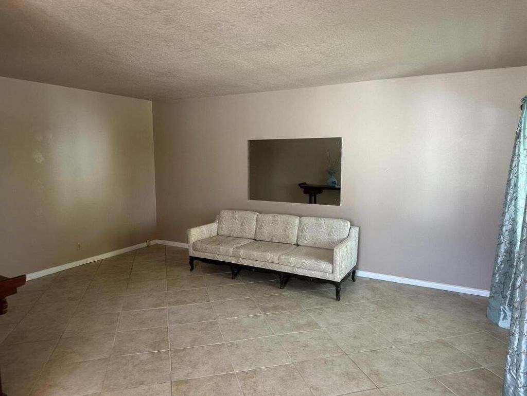 Photo of 136 Coventry #136, West Palm Beach, FL 33417 (MLS # B26006725)