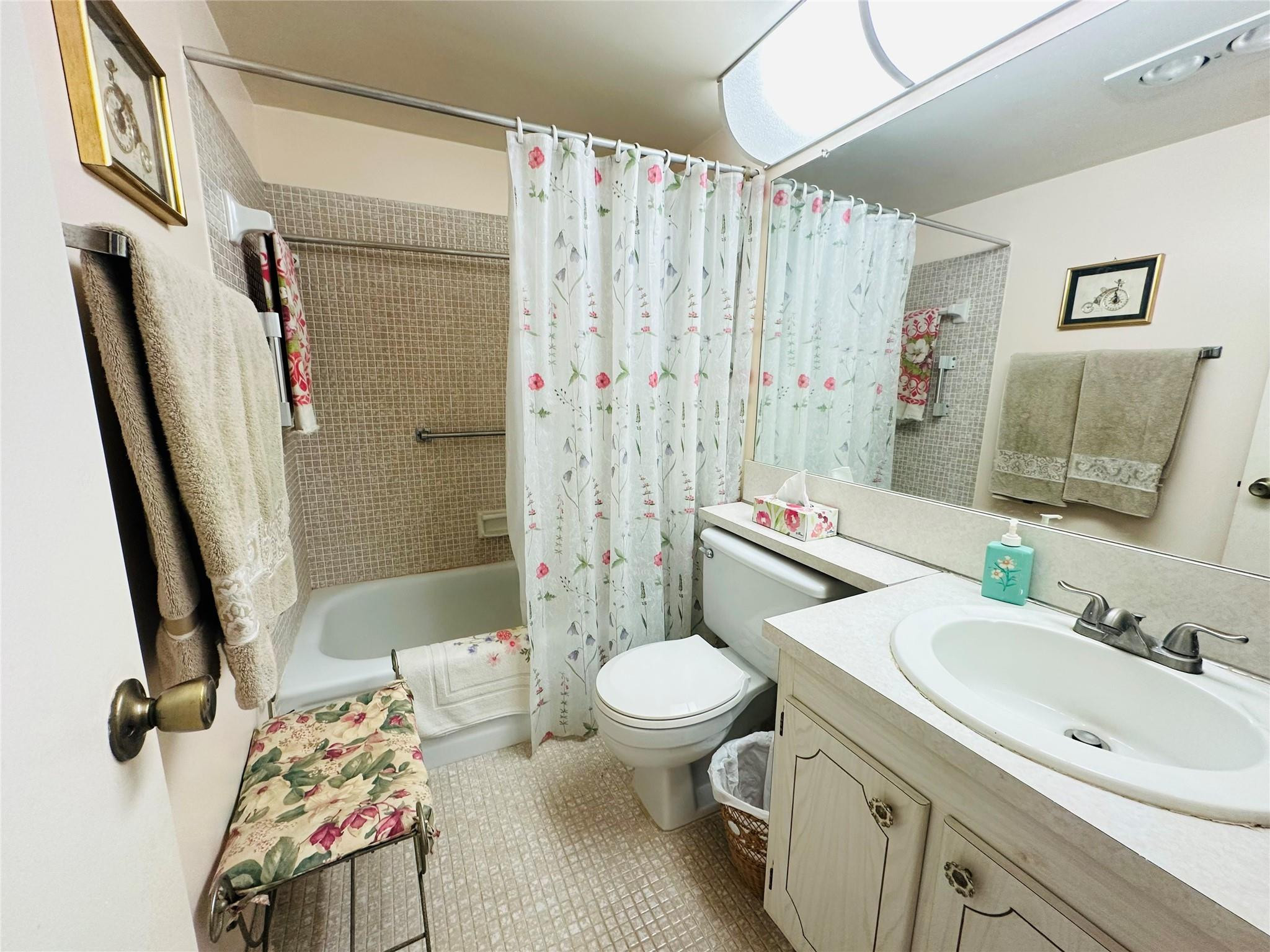 Century Village East - Residential