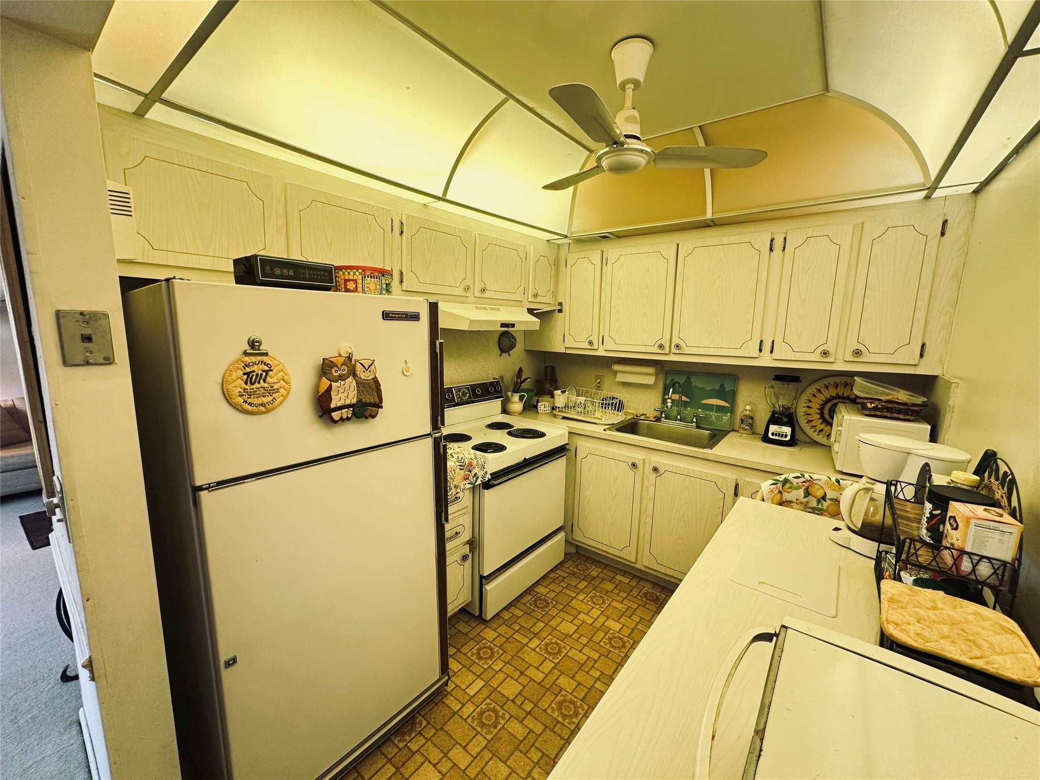 Century Village East - Residential