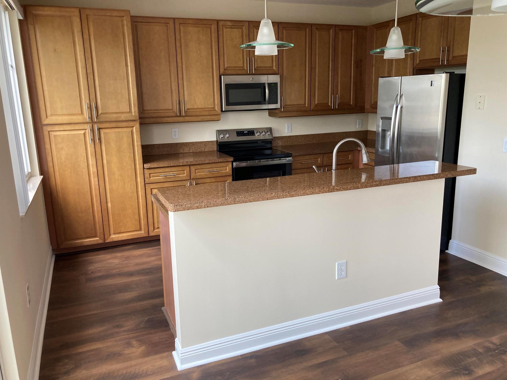 542 NW 39th Circle