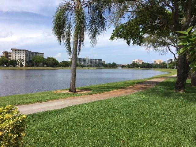 Palm Aire Country Club - Residential