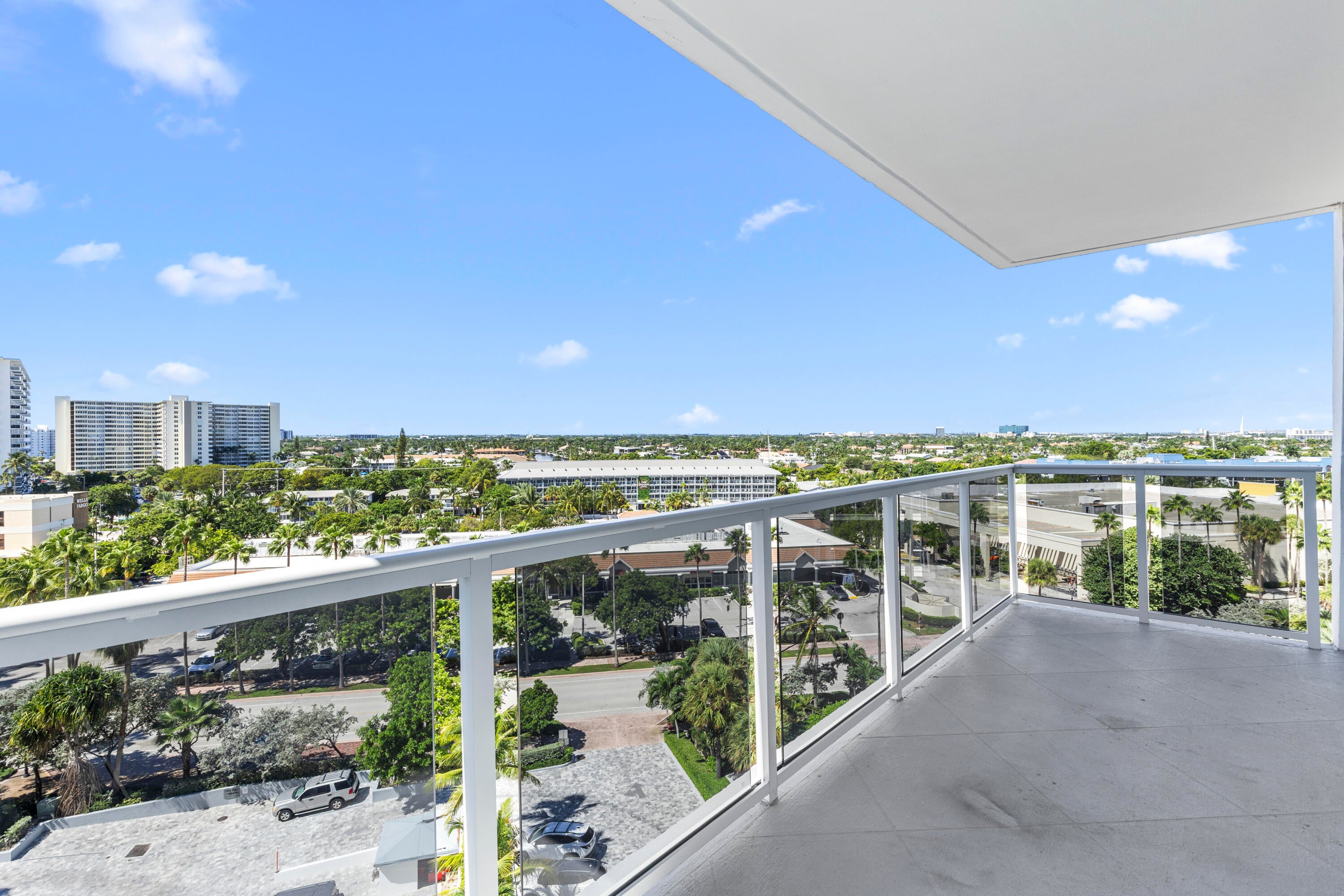 3700 GALT OCEAN Drive 815