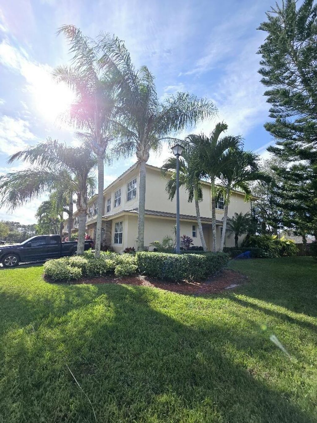 Photo of 424 SE Bloxham Way, Stuart, FL 34997 (MLS # R11057025)