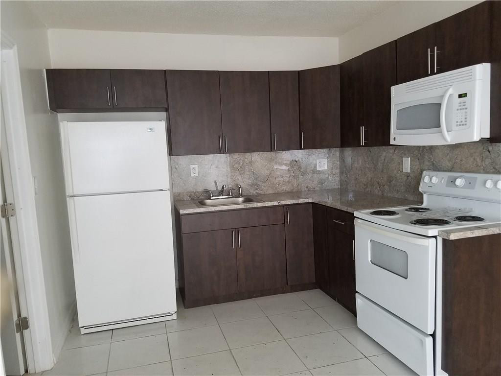 Lauderdale Manors - Residential