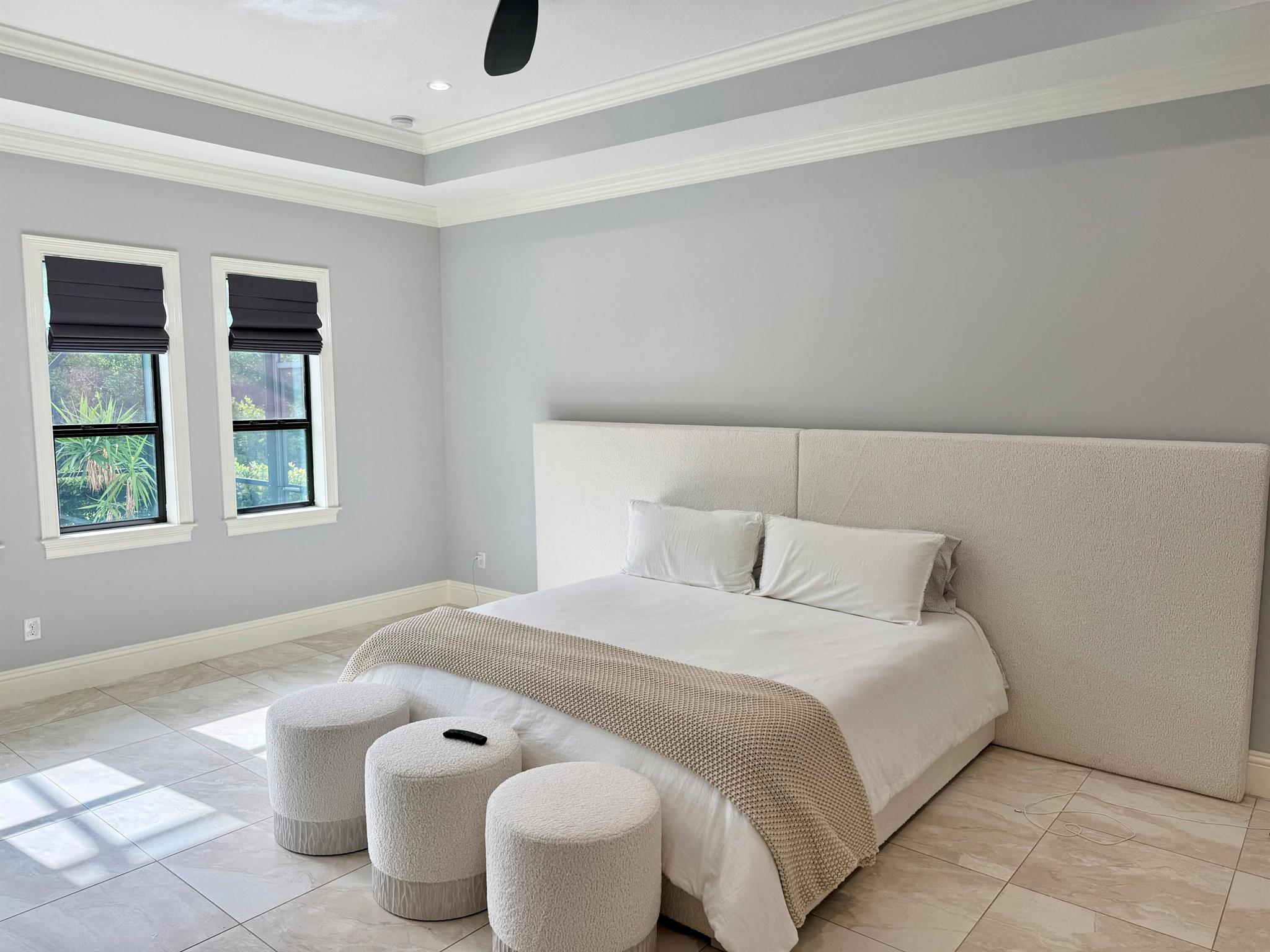FIRST REPLAT OF RIVER POI - Residential Lease