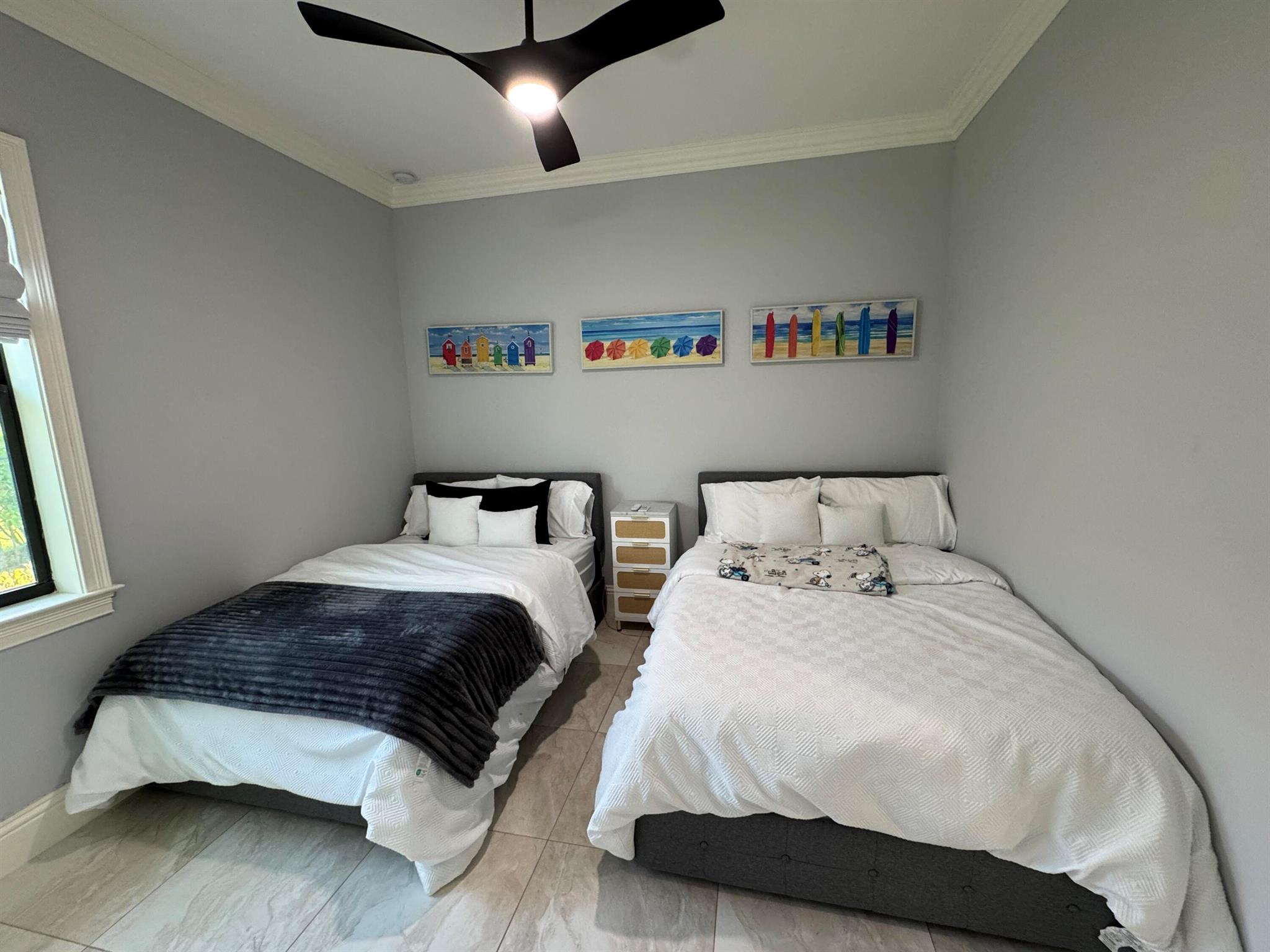 FIRST REPLAT OF RIVER POI - Residential Lease