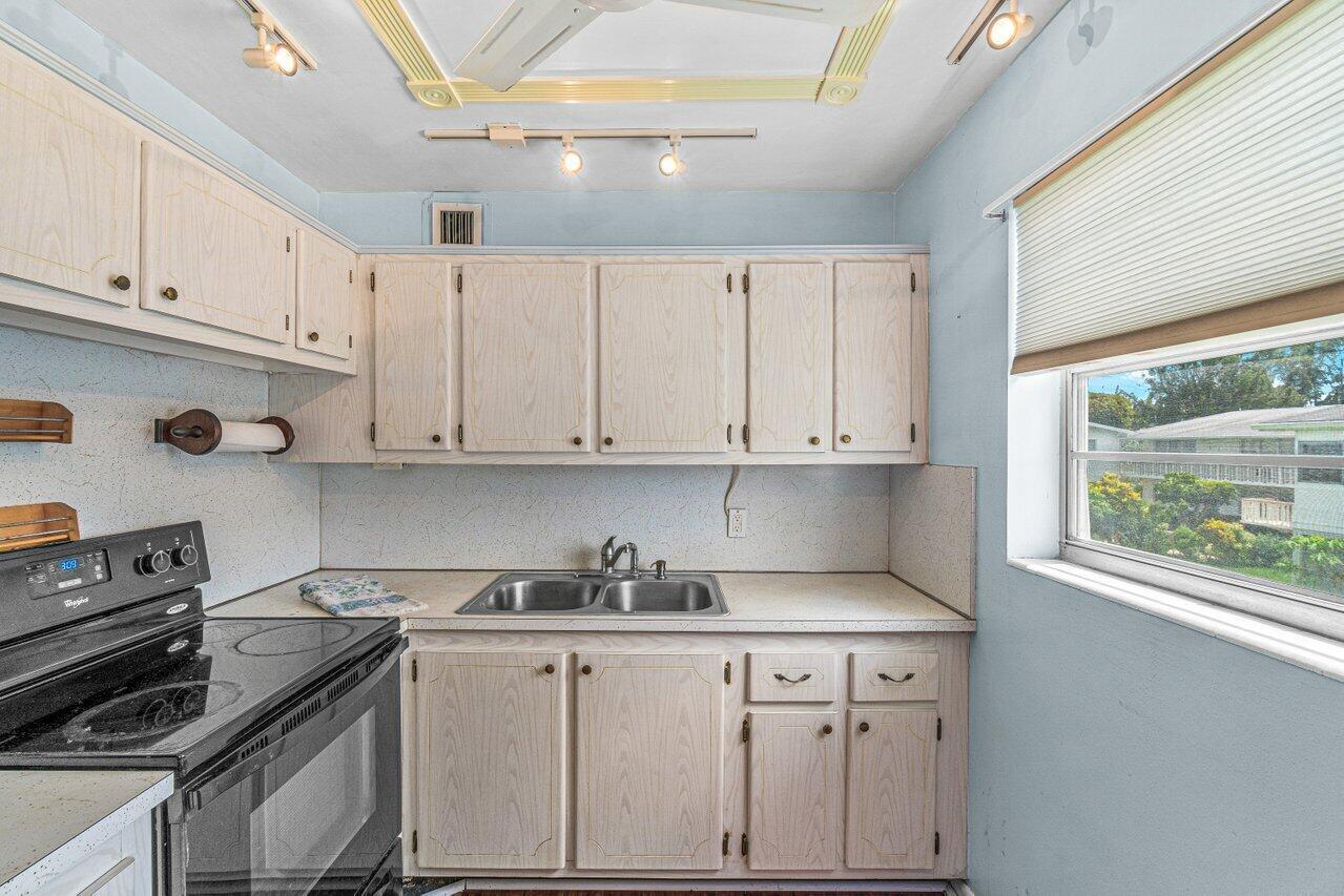 CENTURY VILLAGE - Residential