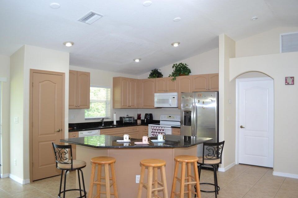 LEHIGH ACRES UNIT 10 - Residential