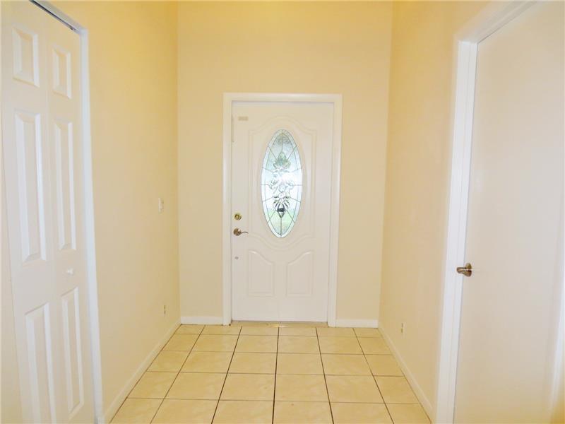 BAY WINDS 4 - Residential