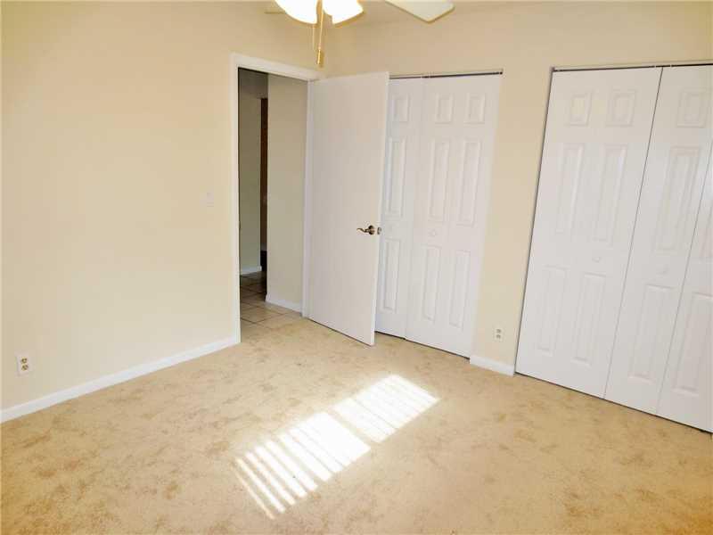 BAY WINDS 4 - Residential