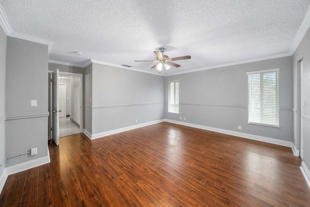Shadow Wood 80-38 B - Residential