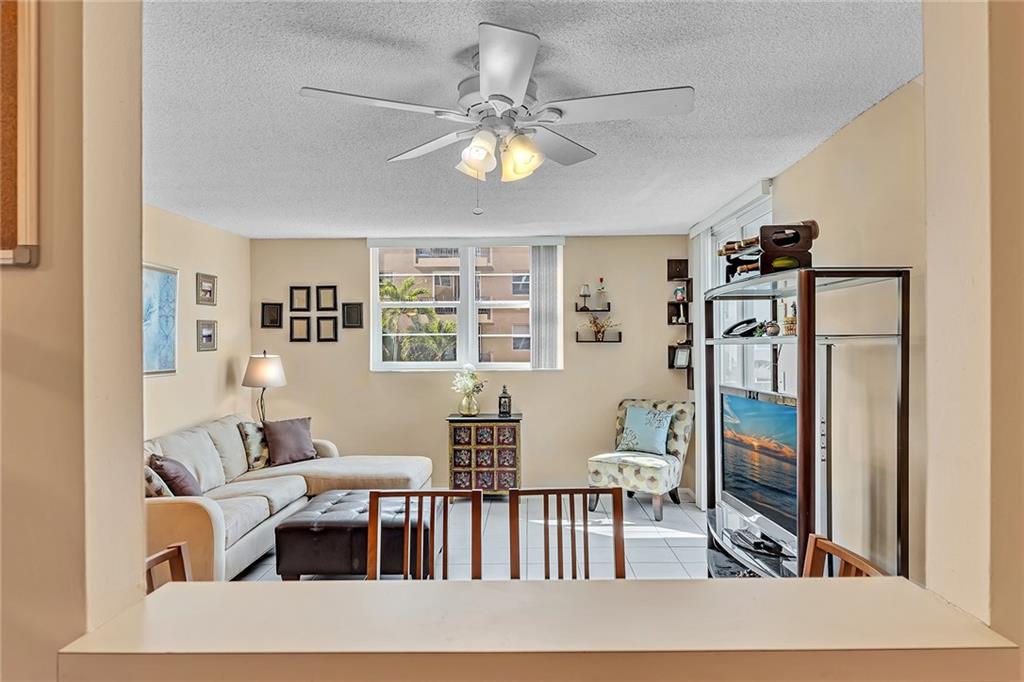Rio Espana - Residential