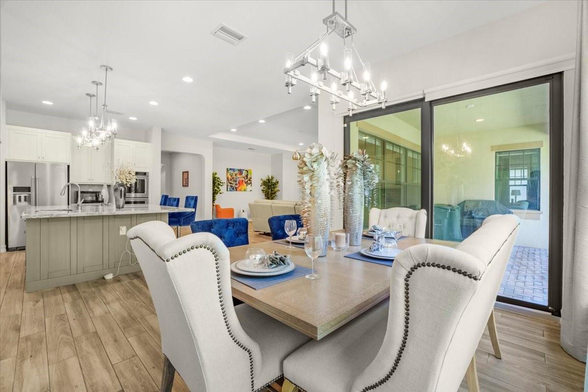 9010 E Watercrest Cir
