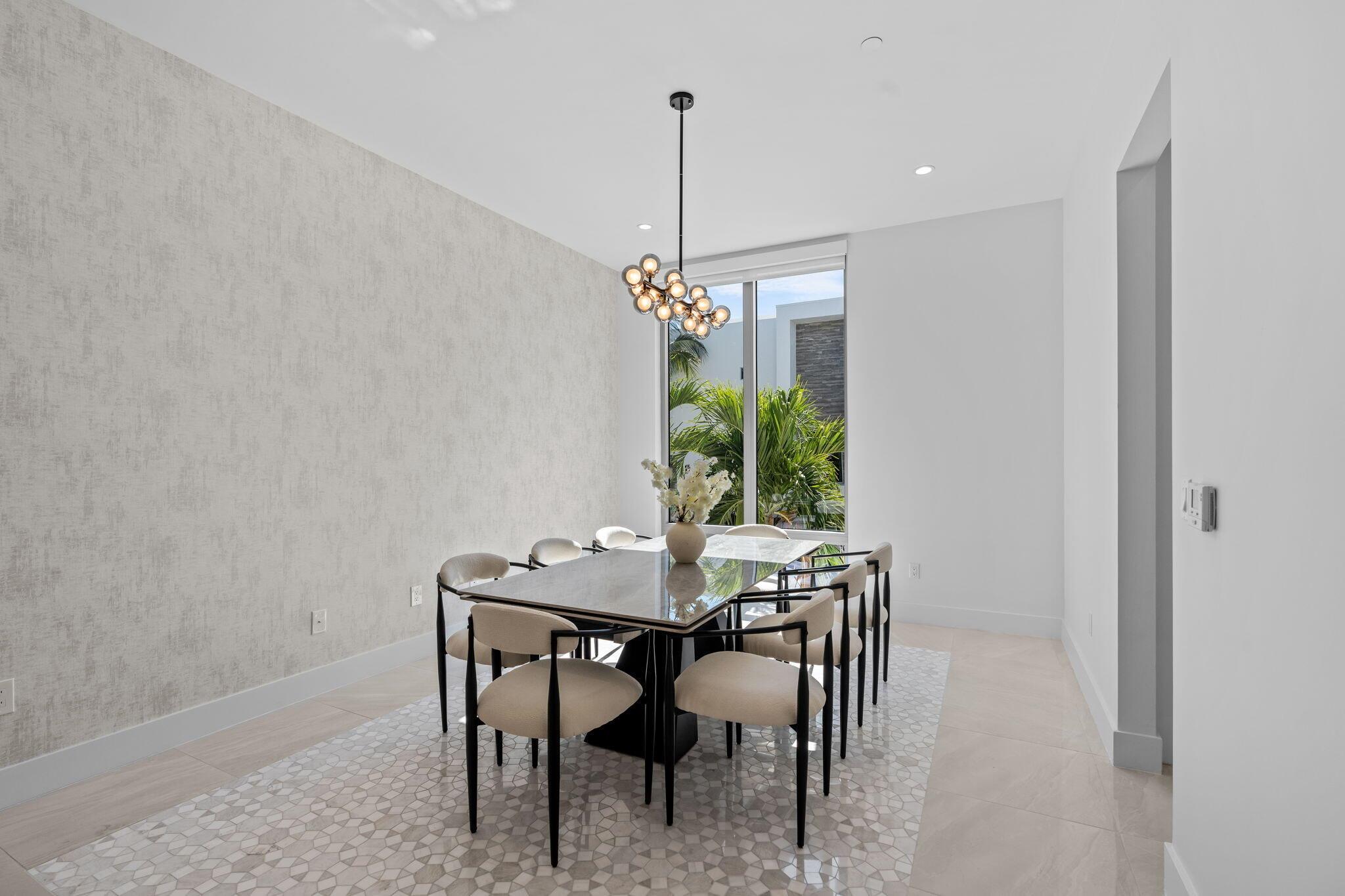 SPANISH RIVER TOWNHOMES - Residential