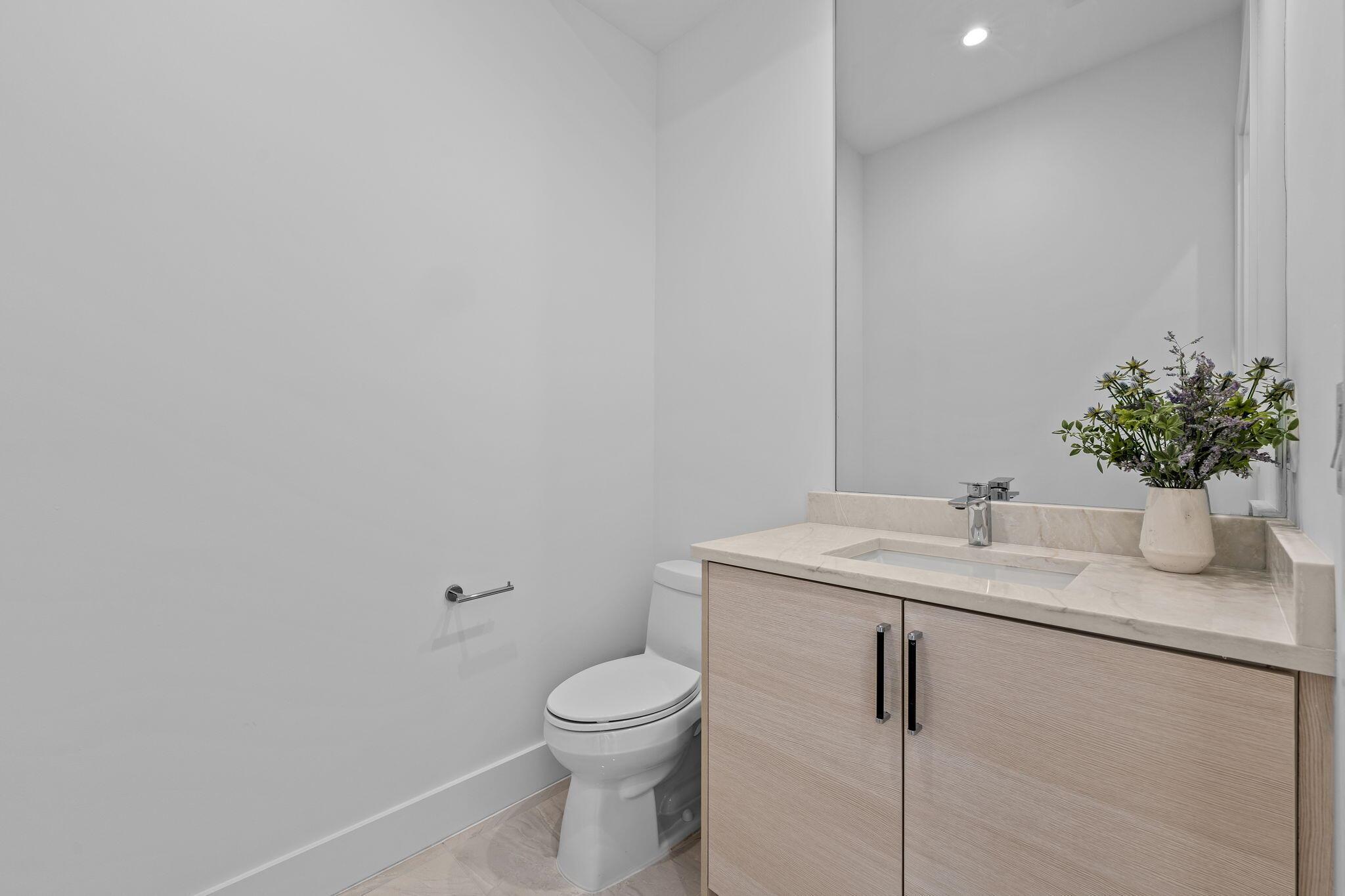 SPANISH RIVER TOWNHOMES - Residential