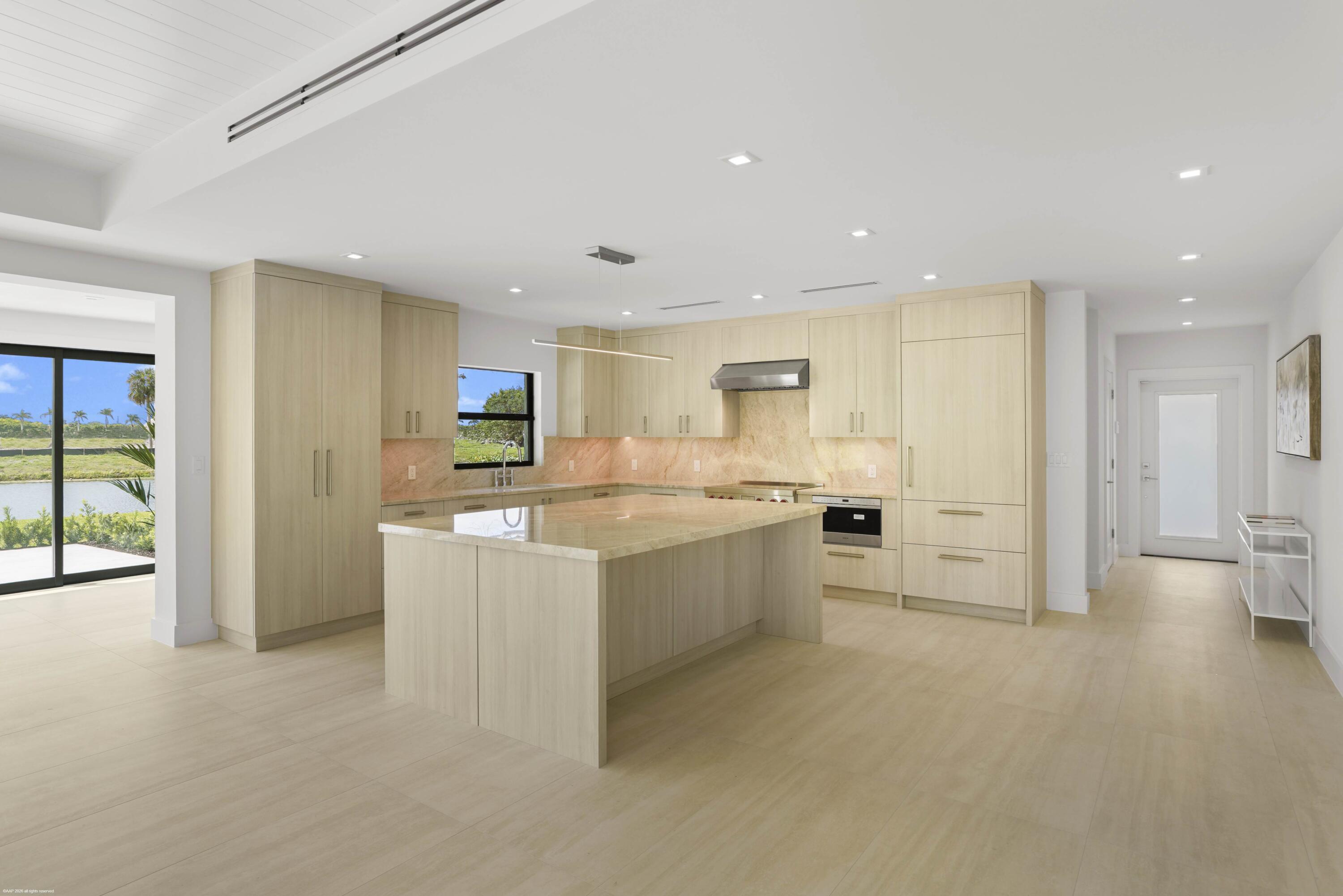 MEADOW BROOK CONDO - Residential