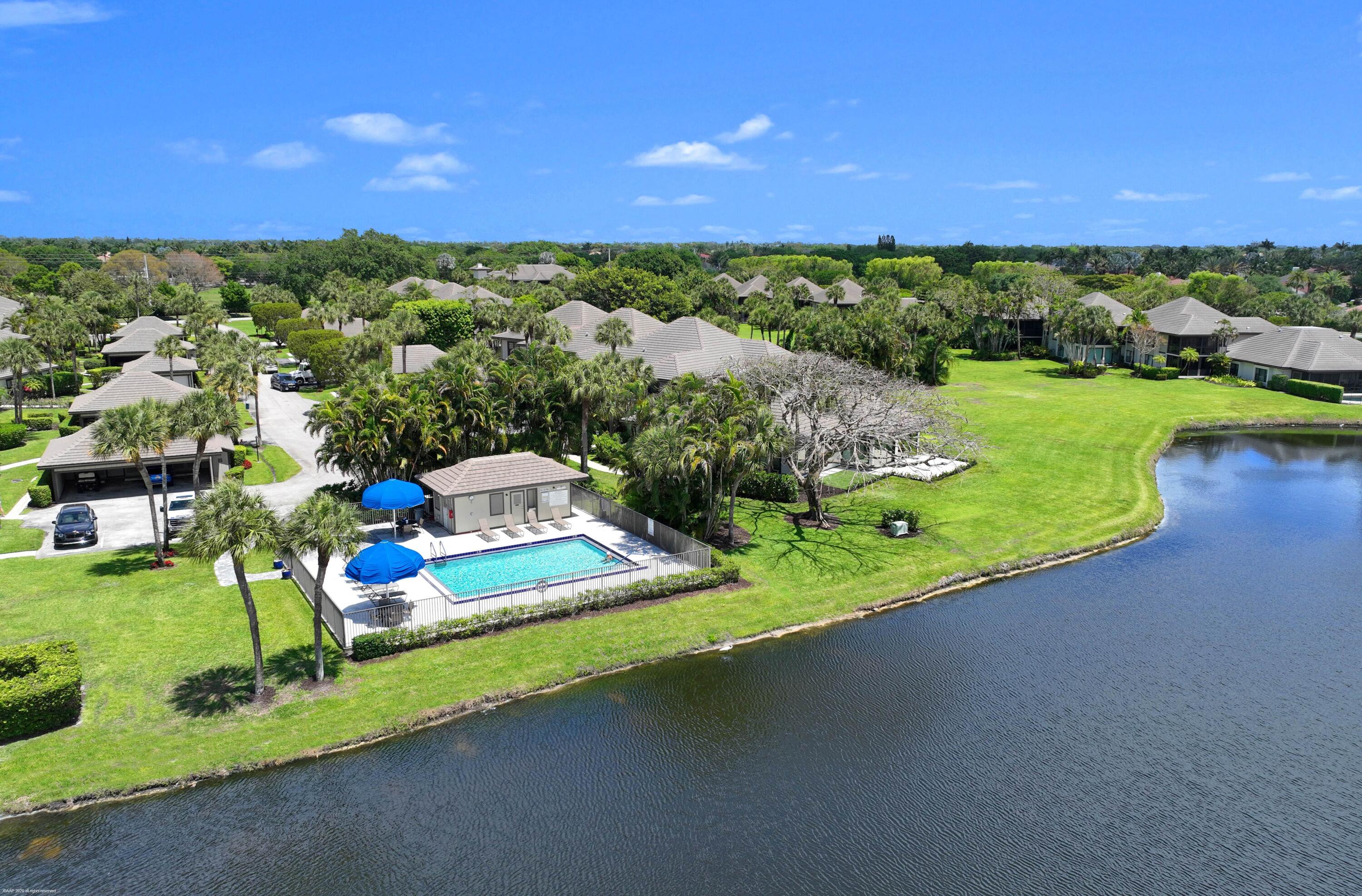 MEADOW BROOK CONDO - Residential