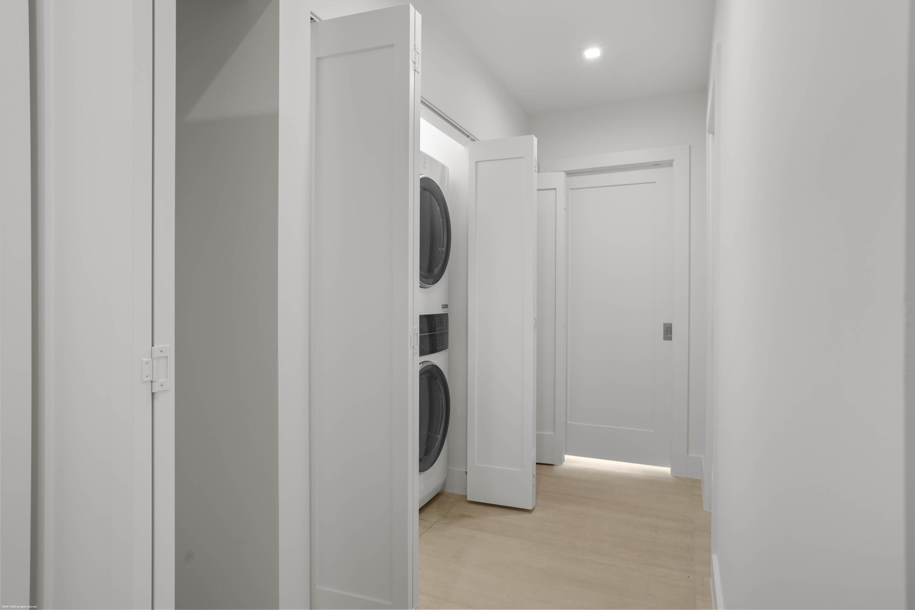 MEADOW BROOK CONDO - Residential