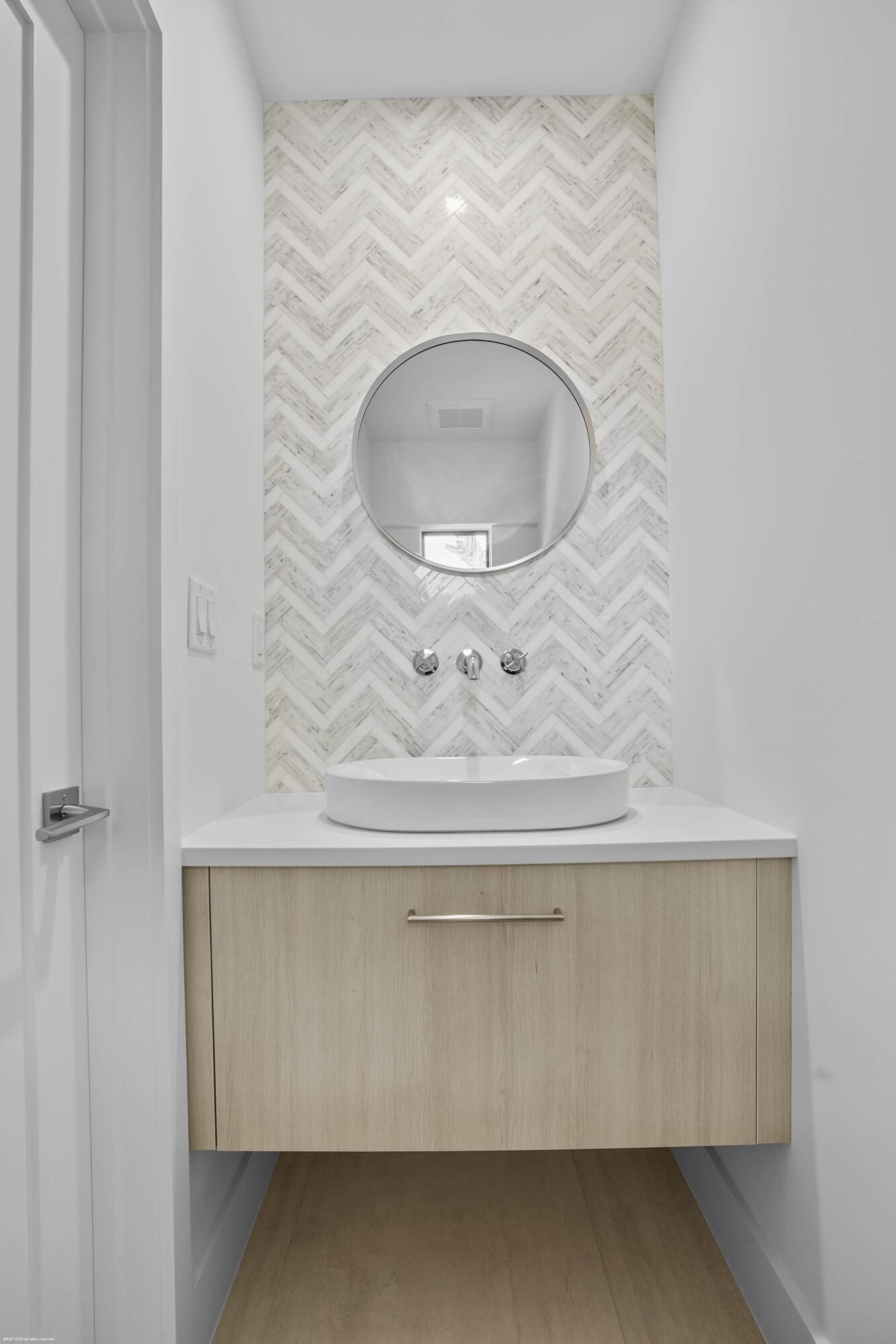 MEADOW BROOK CONDO - Residential