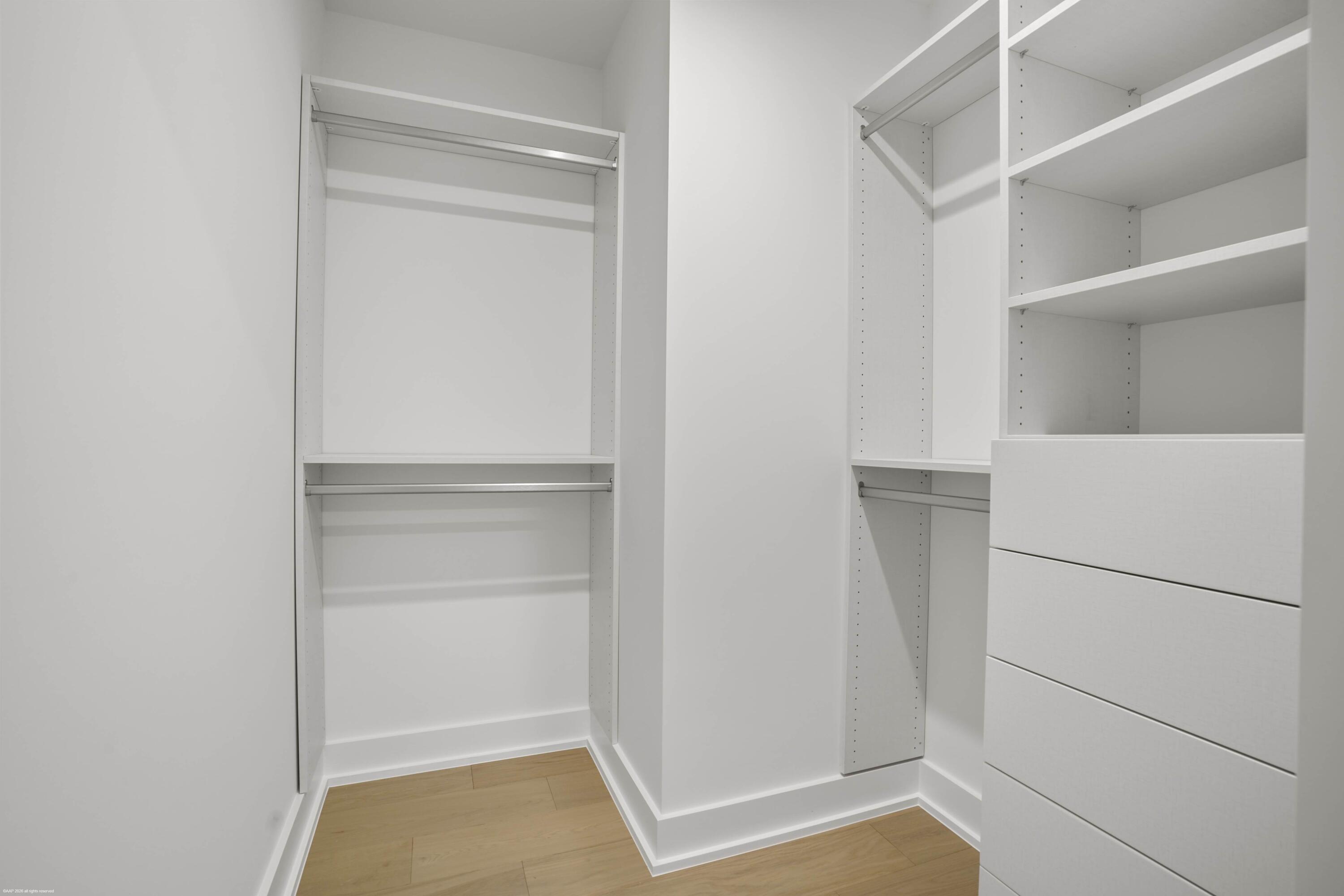 MEADOW BROOK CONDO - Residential