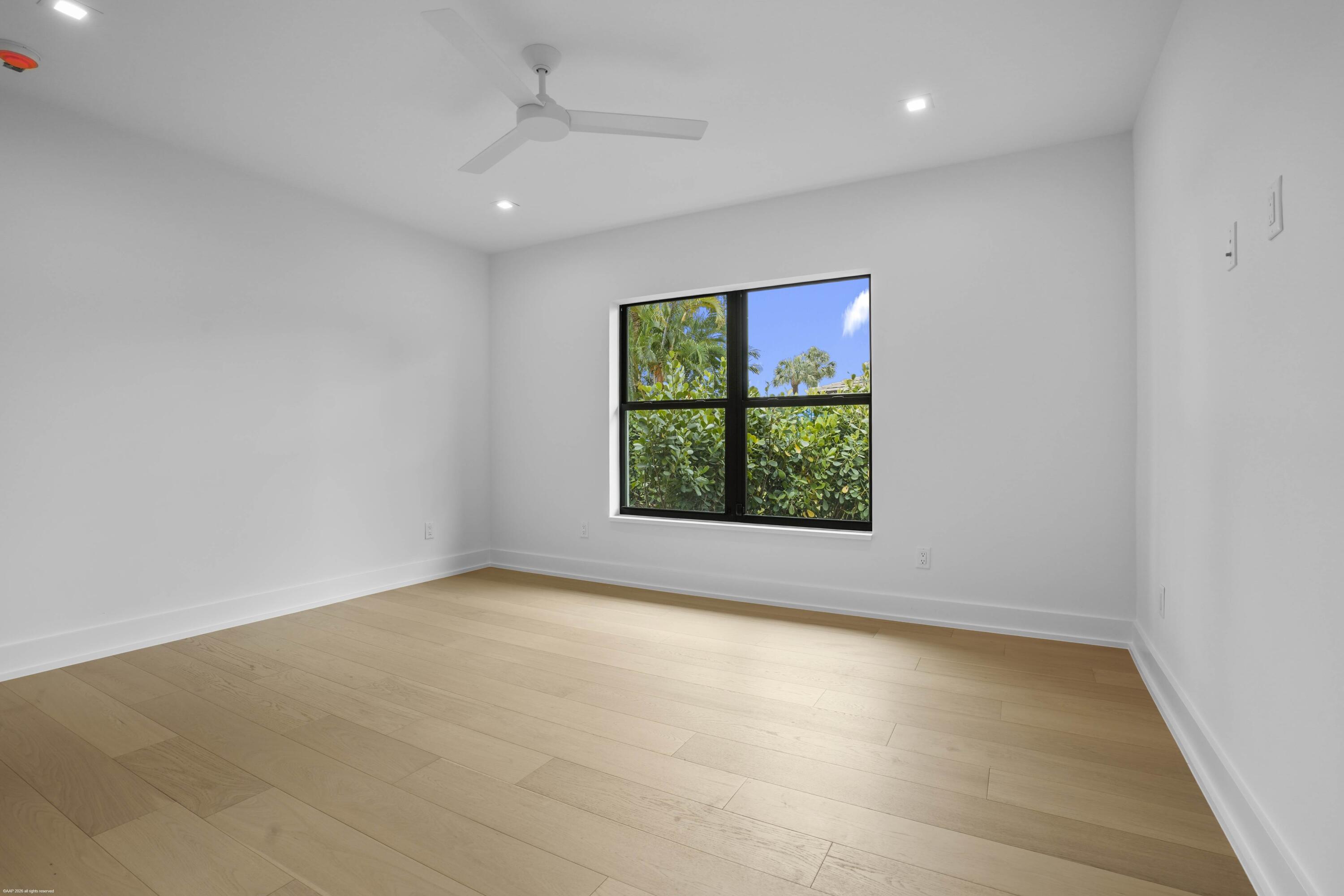 MEADOW BROOK CONDO - Residential