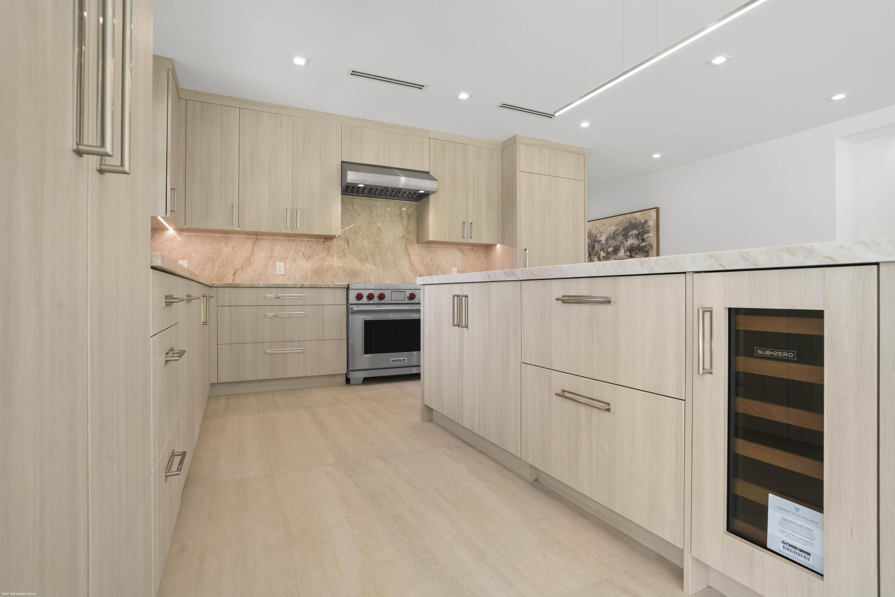 MEADOW BROOK CONDO - Residential