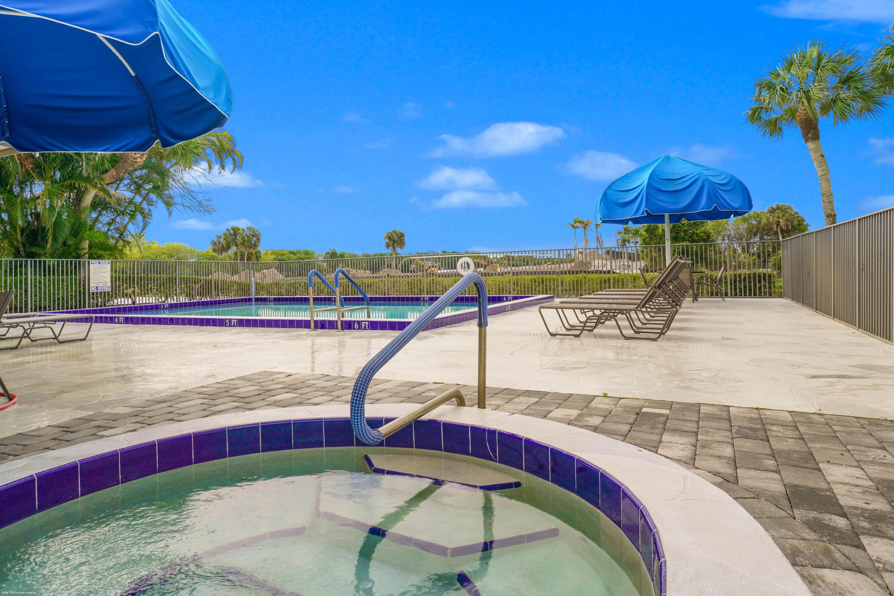 MEADOW BROOK CONDO - Residential