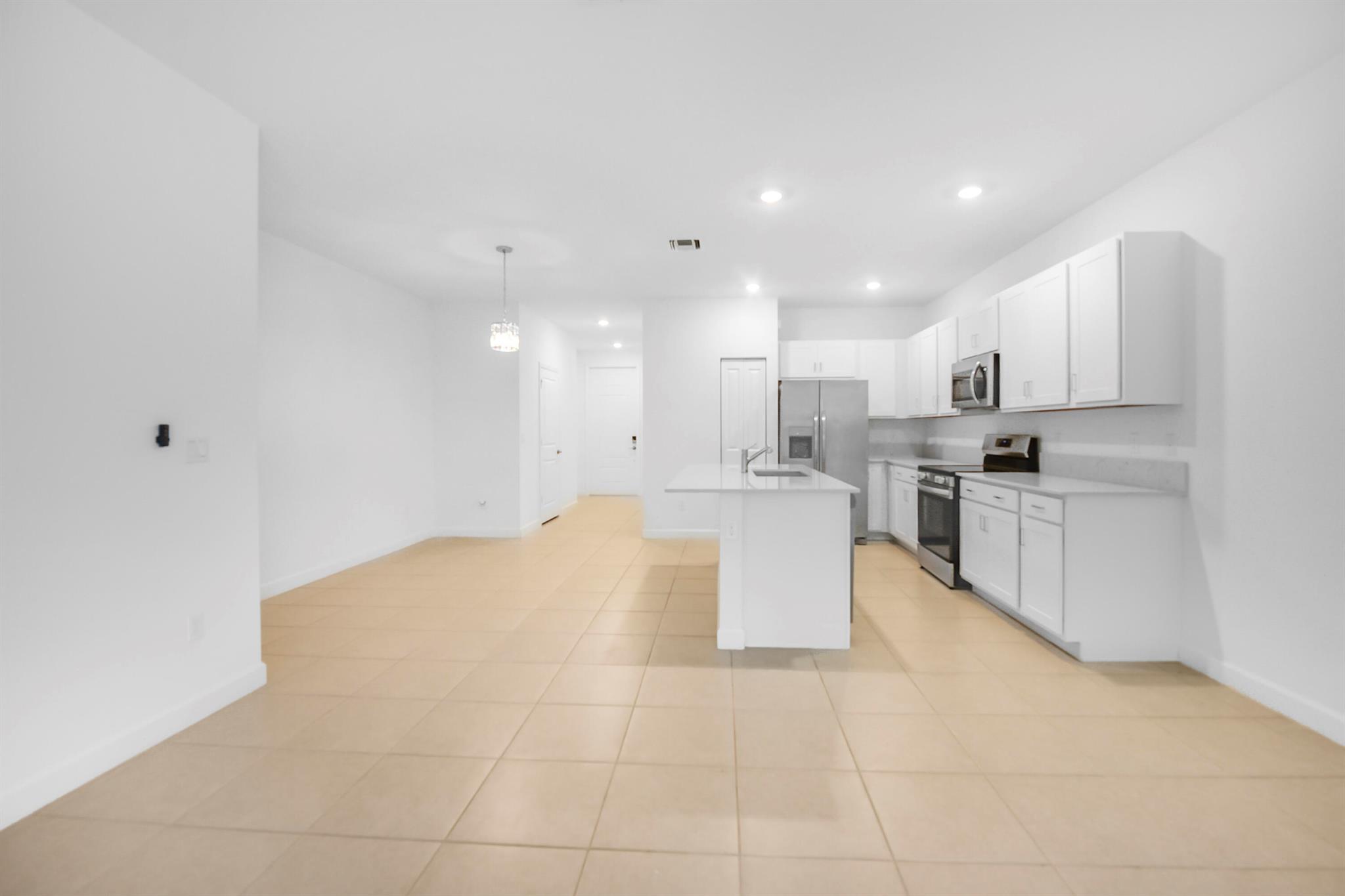 HEATHWOOD RESERVE PUD - Residential Lease