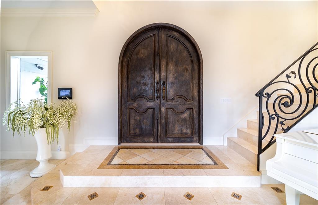 CORAL RIDGE COUNTRY CLUB - Residential