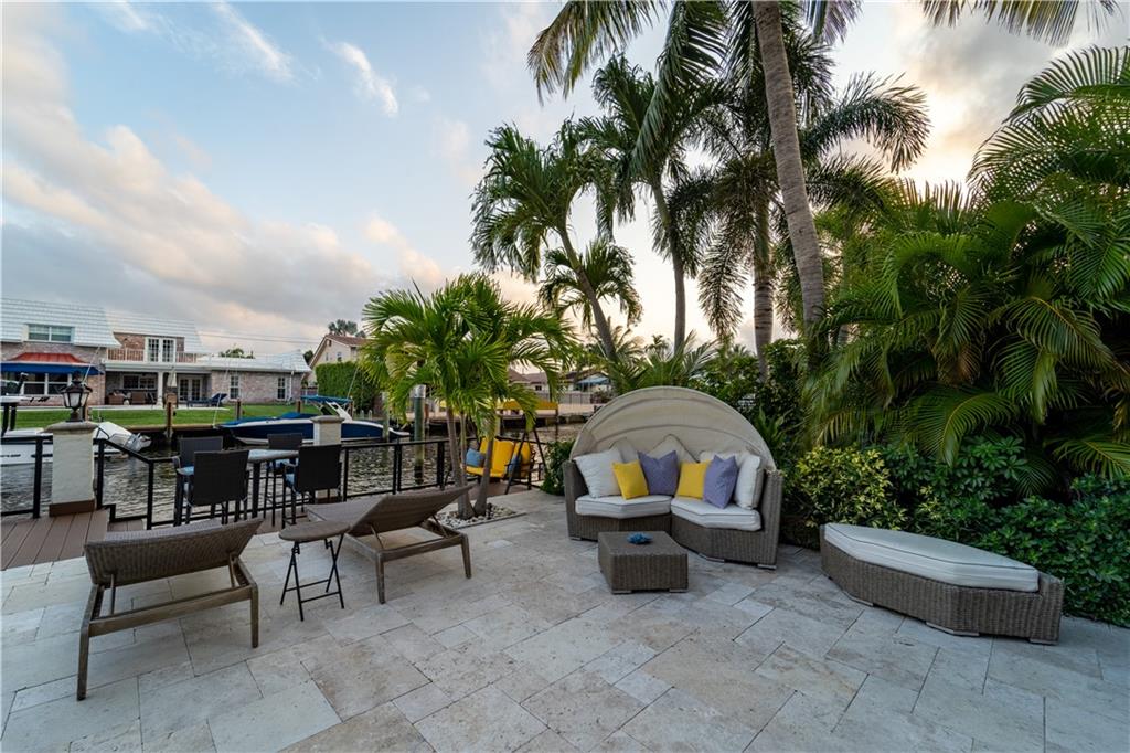 CORAL RIDGE COUNTRY CLUB - Residential