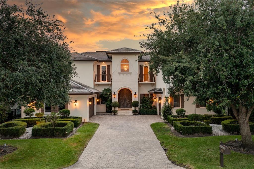 CORAL RIDGE COUNTRY CLUB - Residential