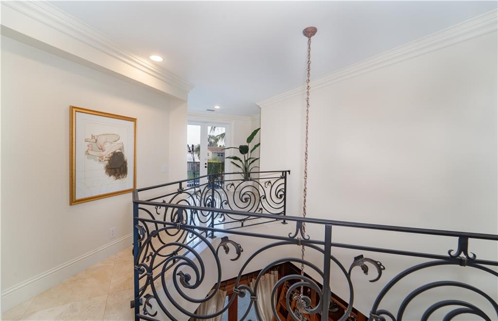 CORAL RIDGE COUNTRY CLUB - Residential