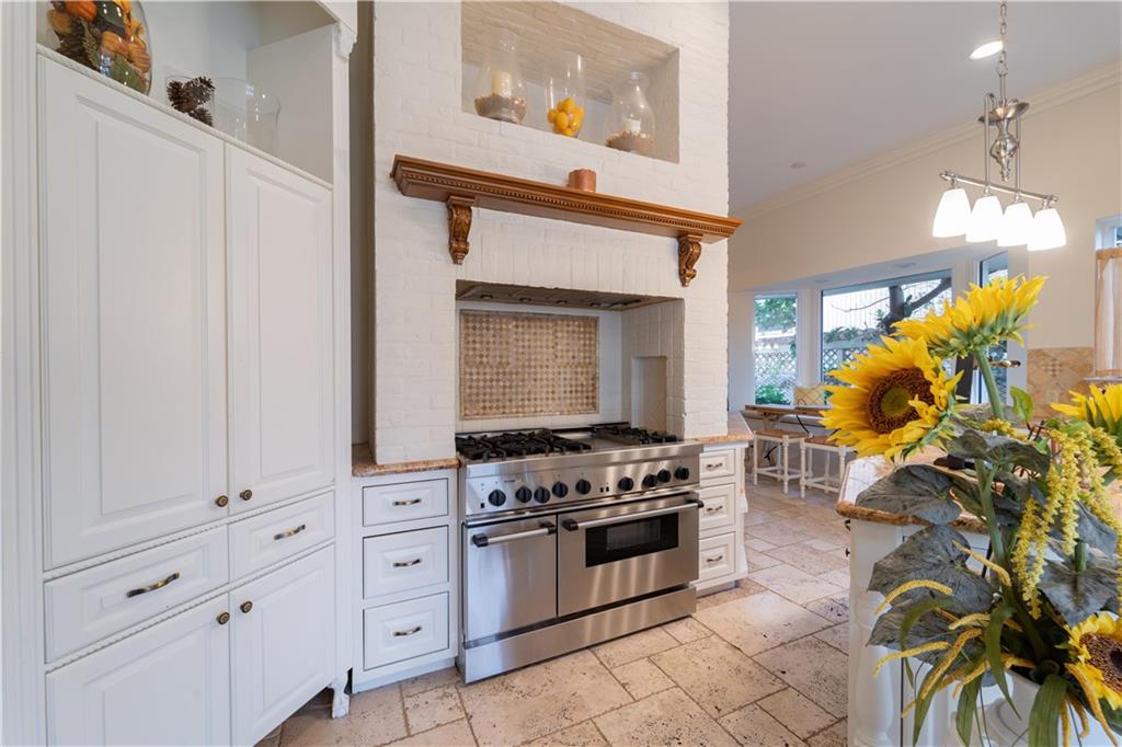 CORAL RIDGE COUNTRY CLUB - Residential