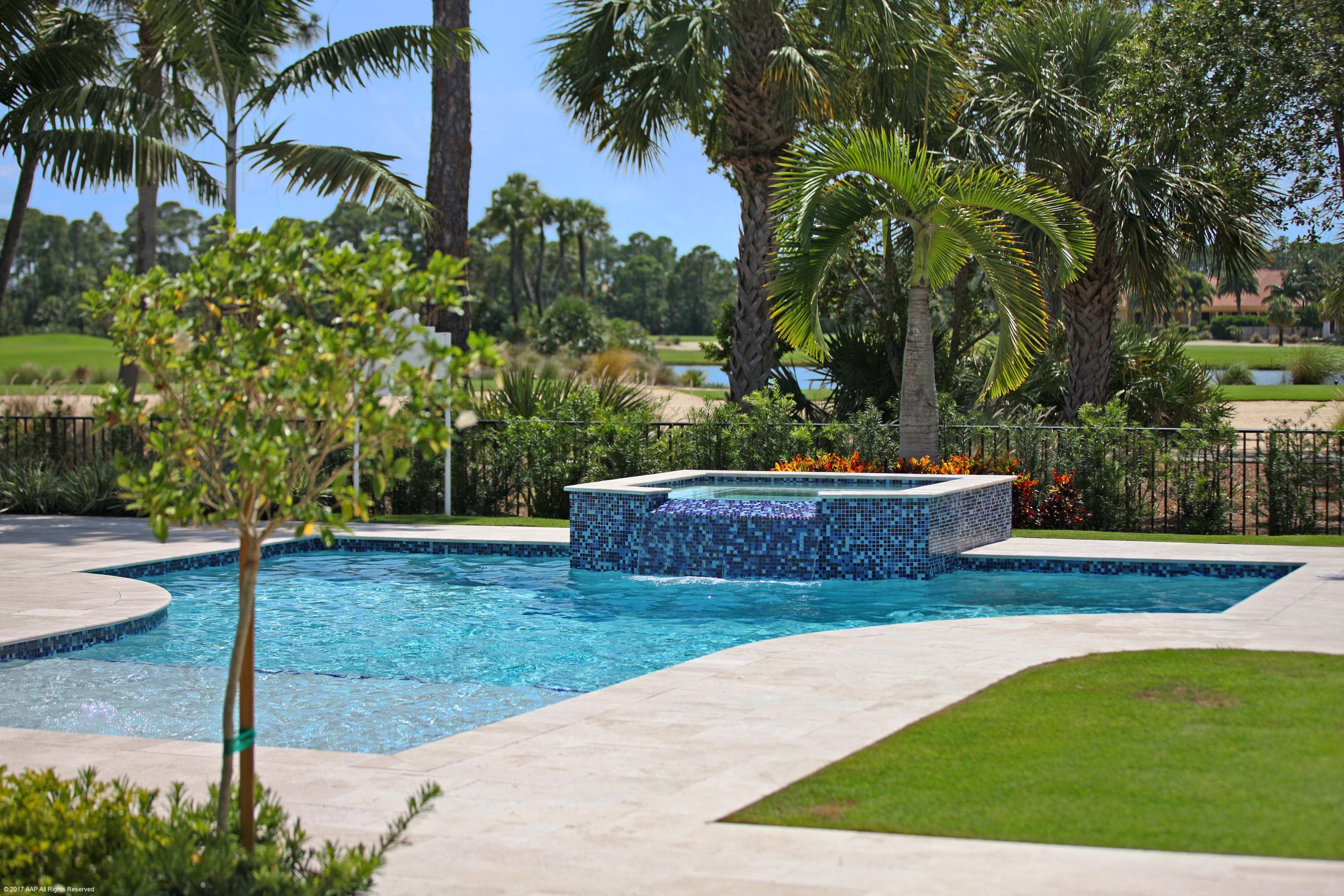 OLD PALM - Residential