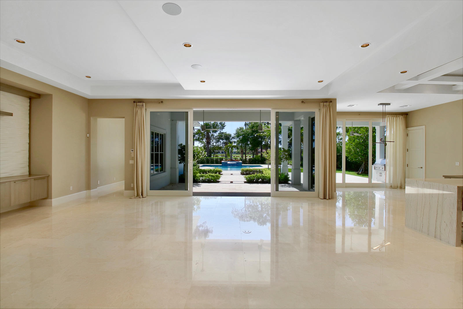 OLD PALM - Residential