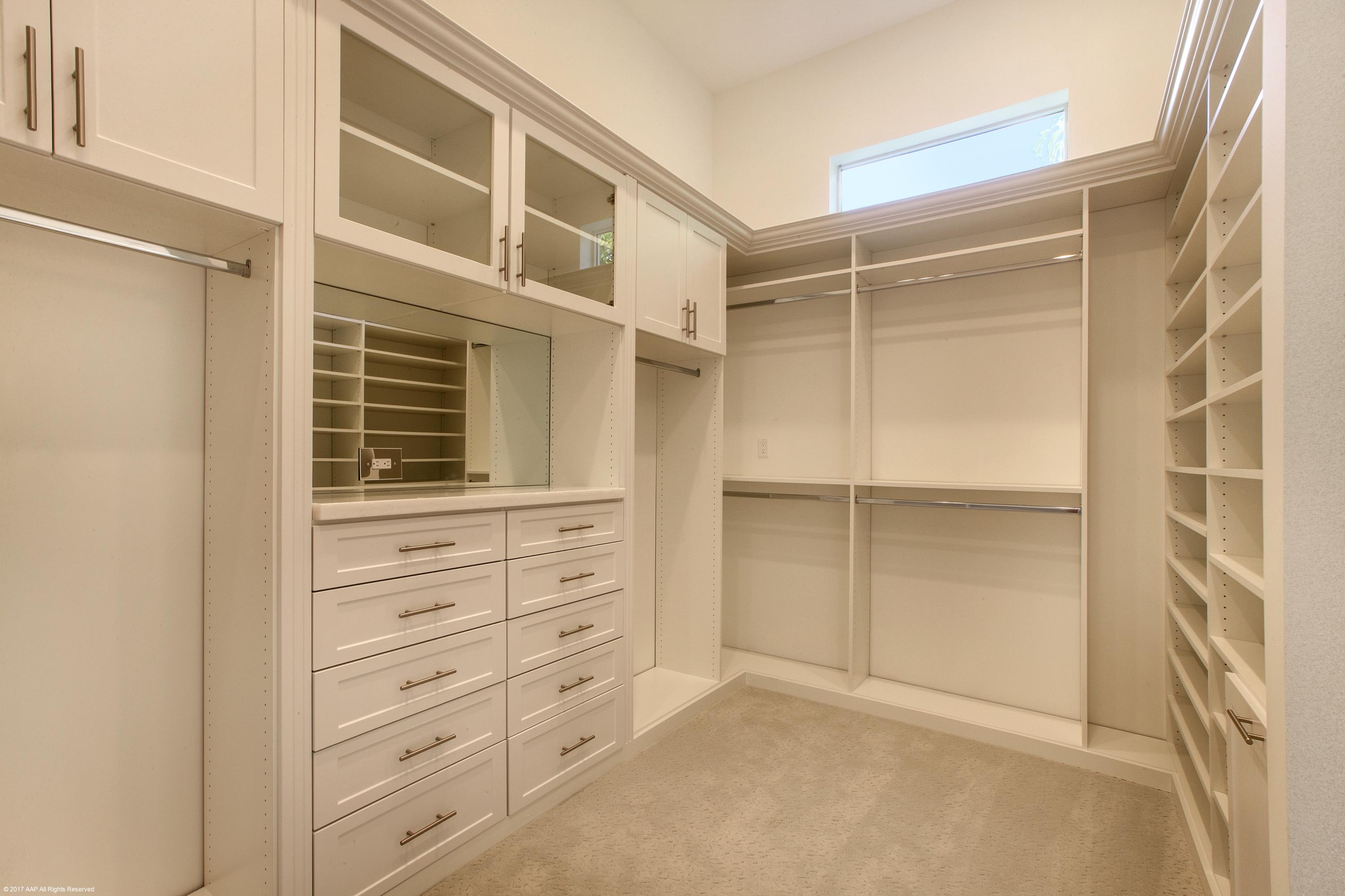 OLD PALM - Residential