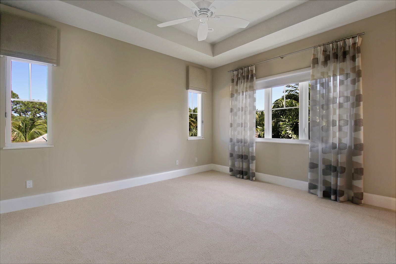 OLD PALM - Residential