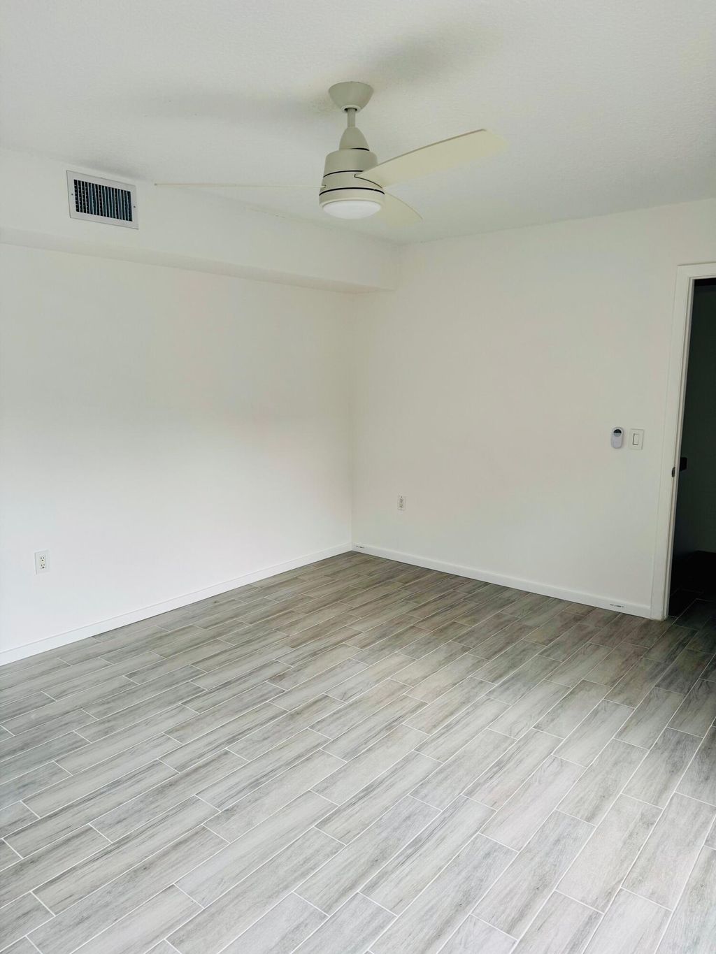 Photo of 1301 13th Terrace, Palm Beach Gardens, FL 33418 (MLS # R11083839)