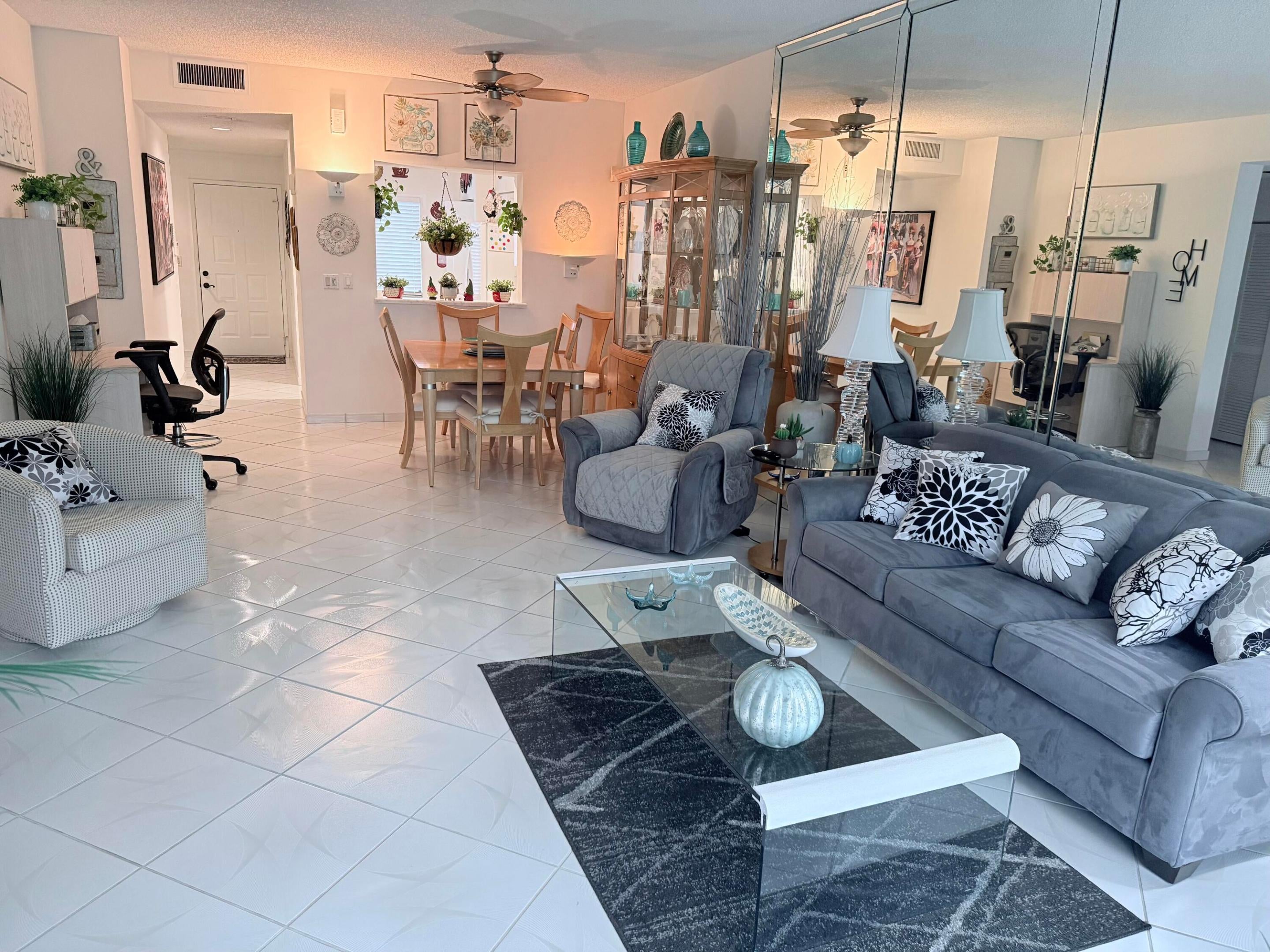 6241 POINTE REGAL Circle 404