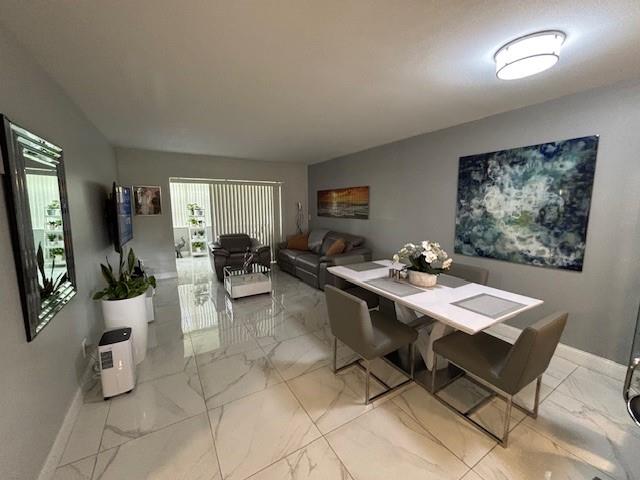 HOLIDAY SPRINGS VILLAGE - Residential
