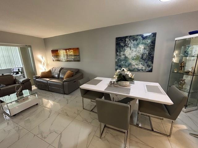 HOLIDAY SPRINGS VILLAGE - Residential