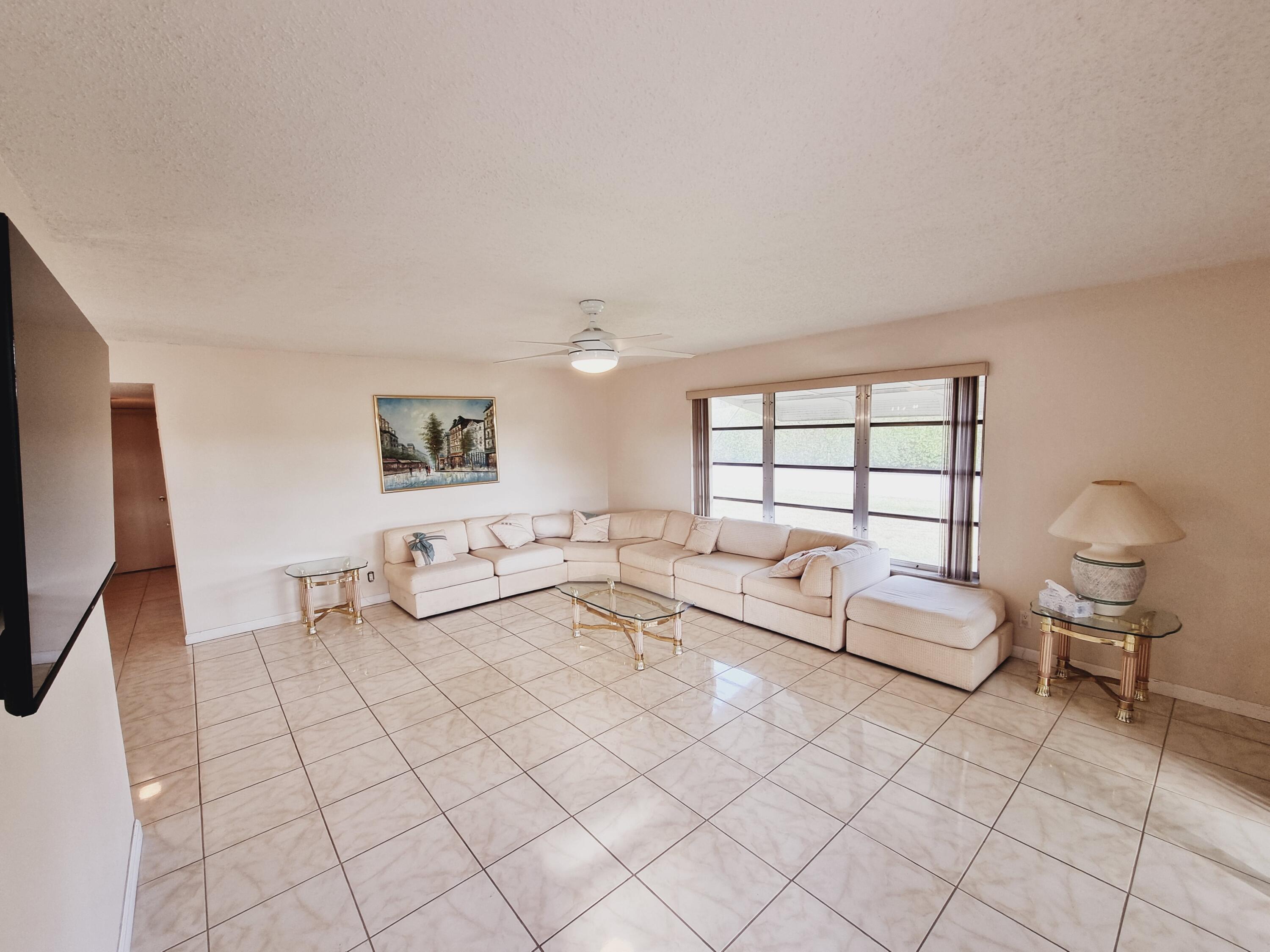 HIGH POINT OF DELRAY SEC 4 - Residential