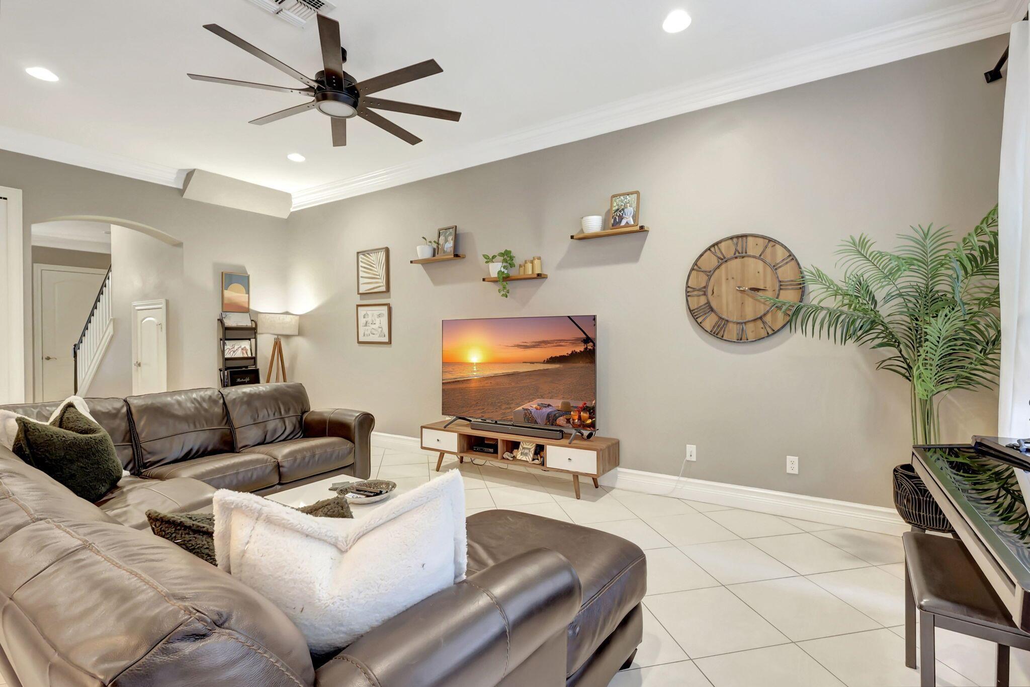 ST ANDREWS TOWNHOMES - Residential