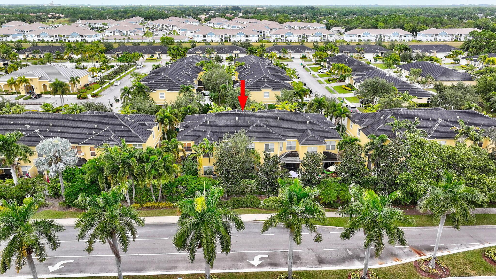 ST ANDREWS TOWNHOMES - Residential