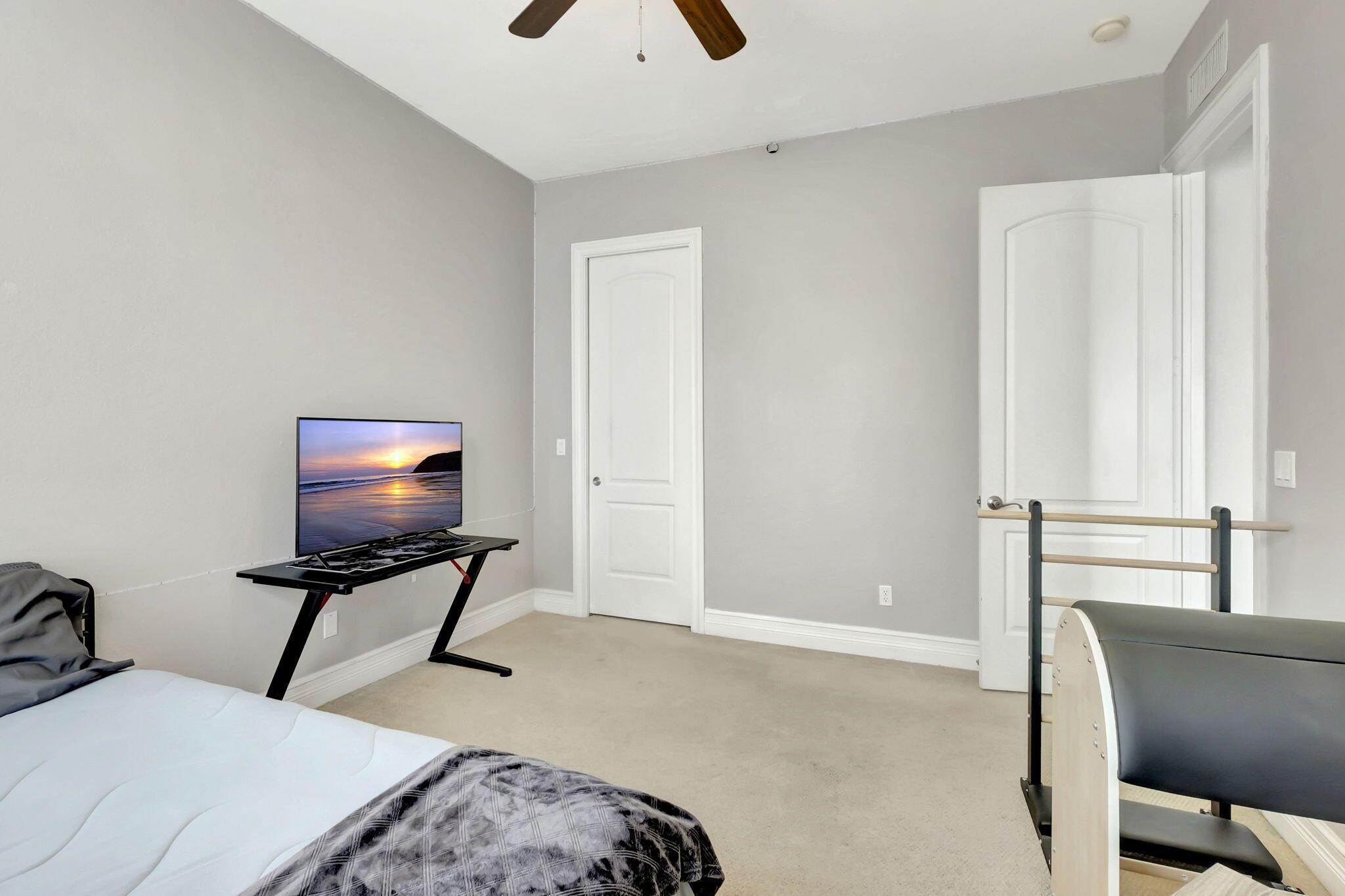 ST ANDREWS TOWNHOMES - Residential