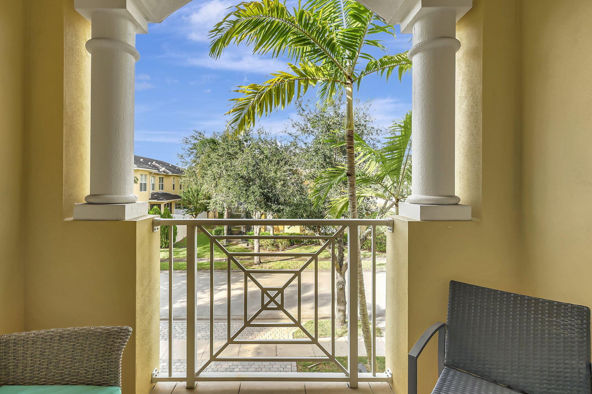 ST ANDREWS TOWNHOMES - Residential