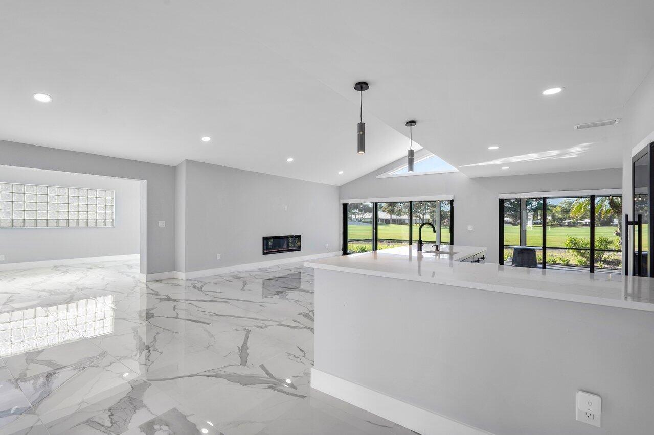 51 Woods Lane