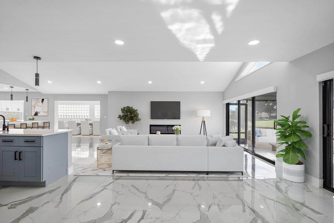 51 Woods Lane