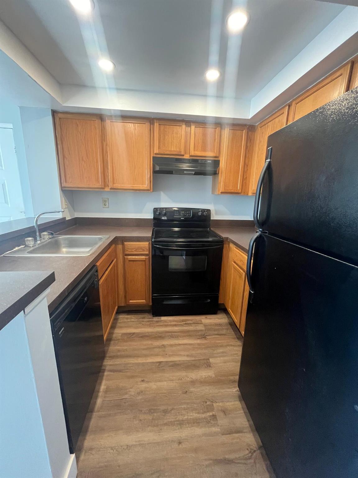 728 Executive Center Drive 23